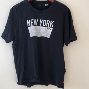 Pre loved rare Levi’s Perfect fit New York tee